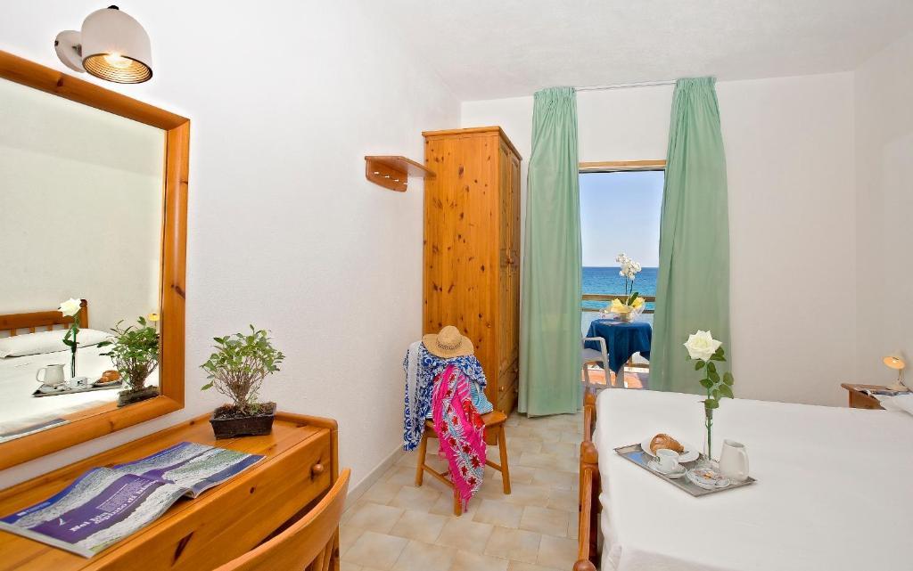 Hotel Vittorio Beach Resort Barano d'Ischia Номер фото
