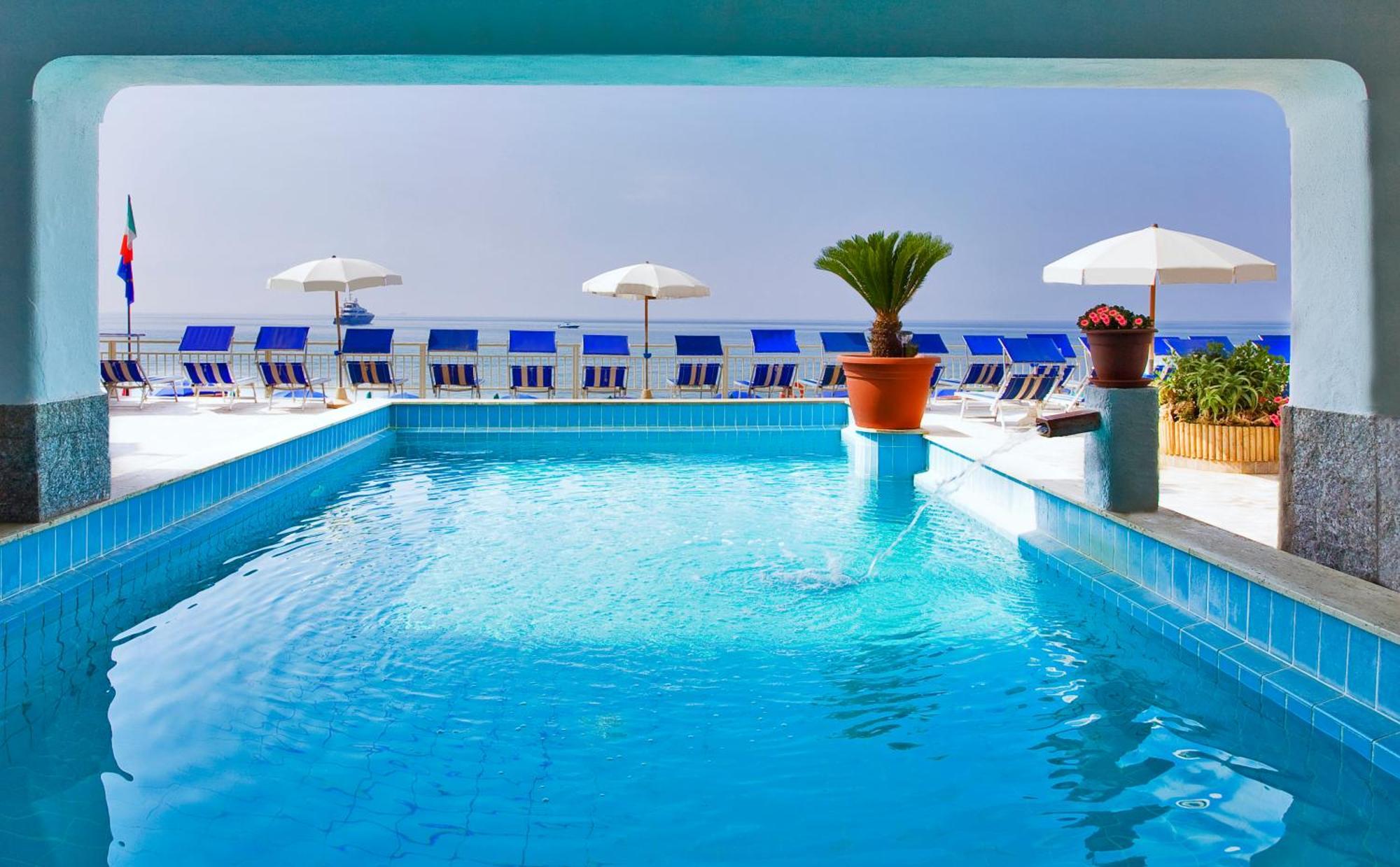 Hotel Vittorio Beach Resort Barano d'Ischia Екстер'єр фото