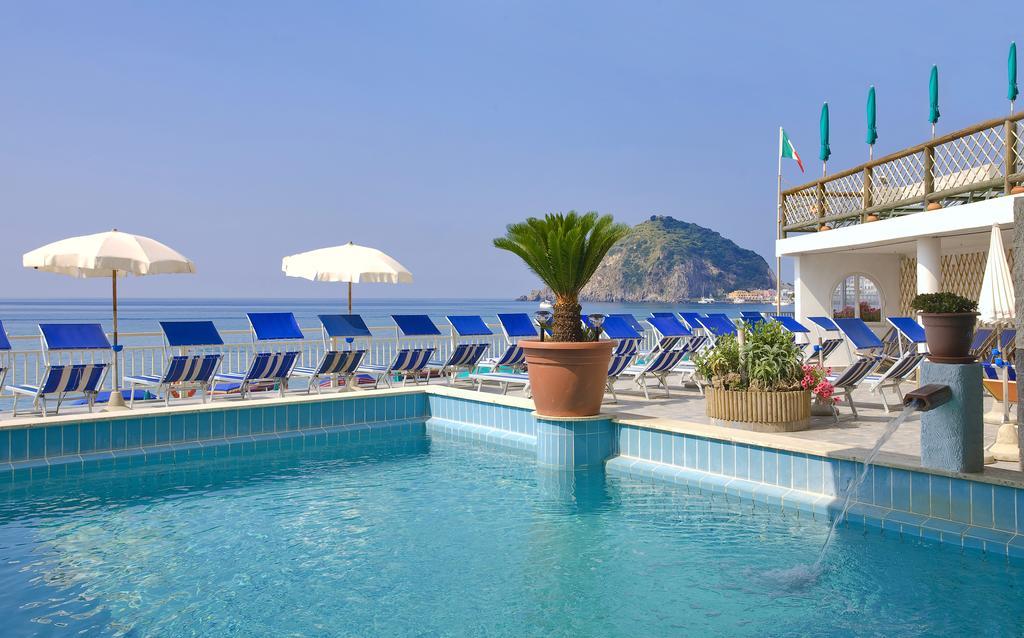 Hotel Vittorio Beach Resort Barano d'Ischia Екстер'єр фото